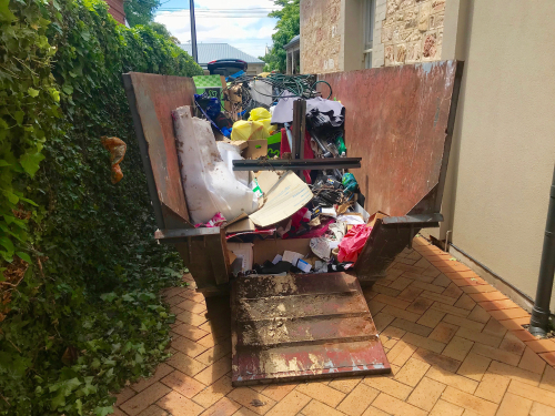 How Useful are Rubbish Removal Services in Adelaide? article image by Easy Skips